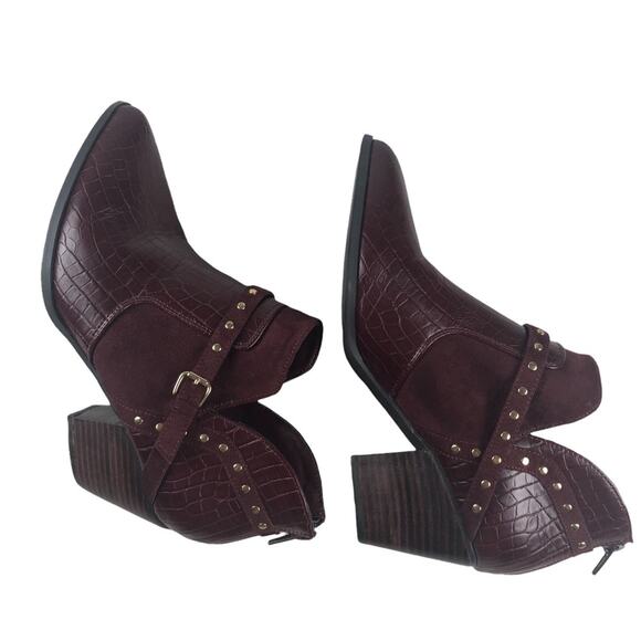 Bella-Vita Burgundy gold studded booties 8 - Picture 4 of 10